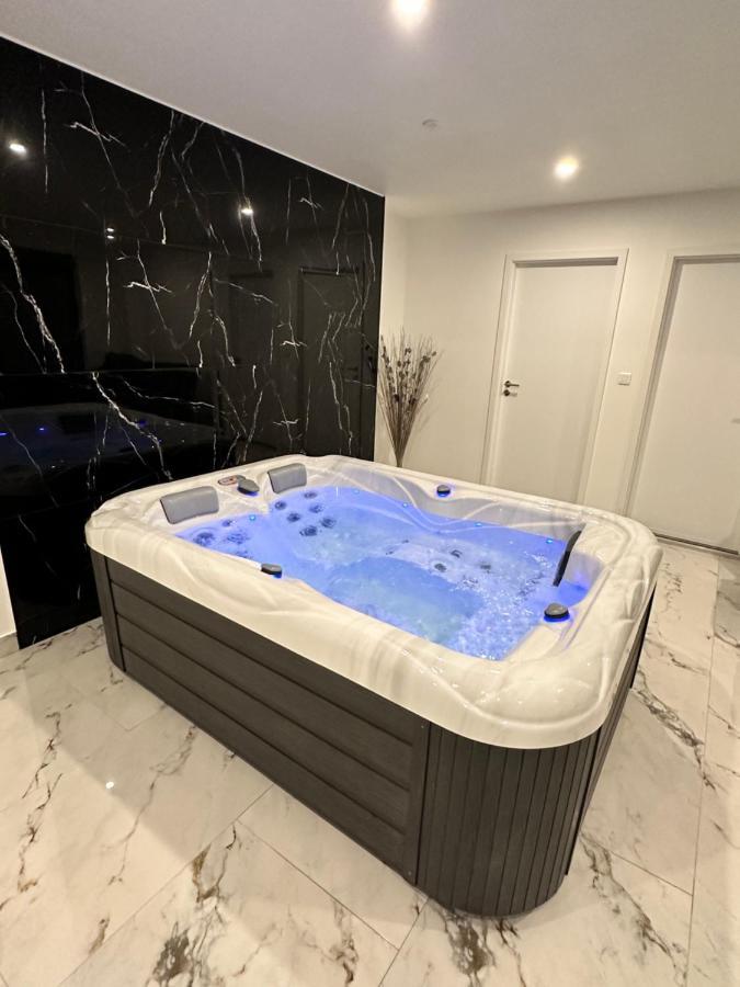 Appartement Cosy Jacuzzi Spa 70M2 Шатенуа Екстер'єр фото