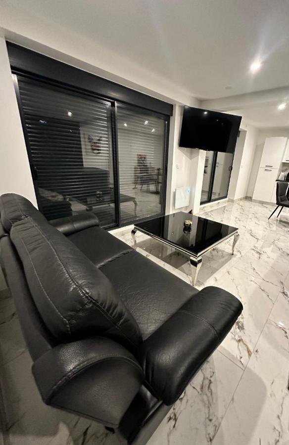 Appartement Cosy Jacuzzi Spa 70M2 Шатенуа Екстер'єр фото